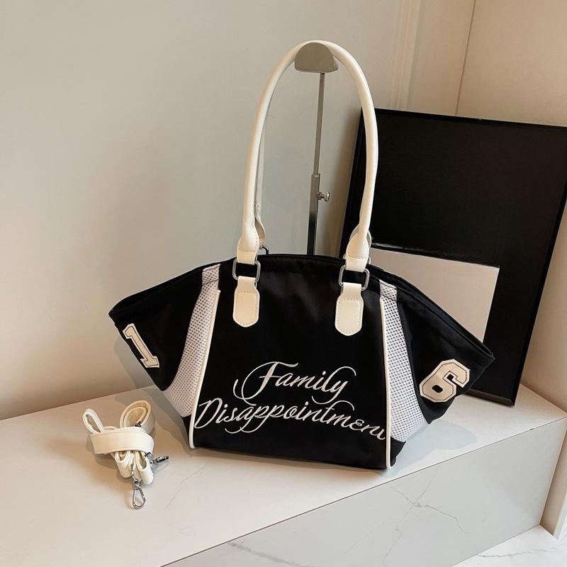 

Fashion Bowling Handbag Bag Women s New Bag Embroidered Letters Single Shoulder Sports Travel Armpit Bag Tote Bag чёрный