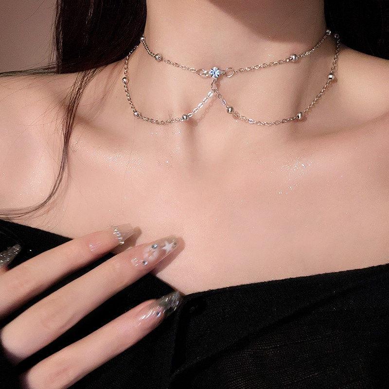 Korean Pearl Necklace: High-End Silver Clavicle Chain with Niche Design, Perfect for Light Luxury and Sweater Pendants.