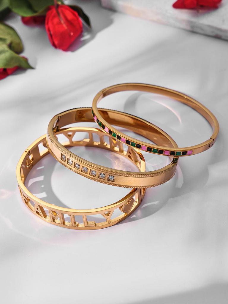 18k Gold-Plated Stainless Steel Bracelet with 5A Zirconia & Hollow Letter Buckle