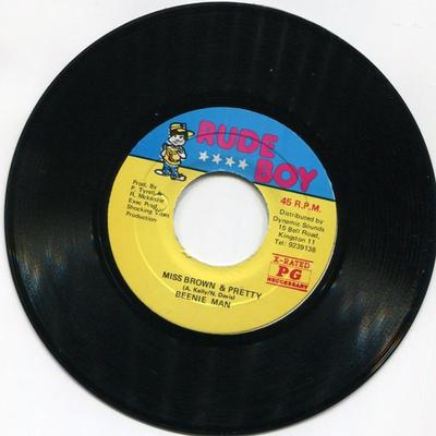 7-Zoll Schallplatte BEENIE MAN - Miss Brown & Pretty KEINE Rude Boy 1993 Jamaika Reggae, Ska & Dub Gebraucht