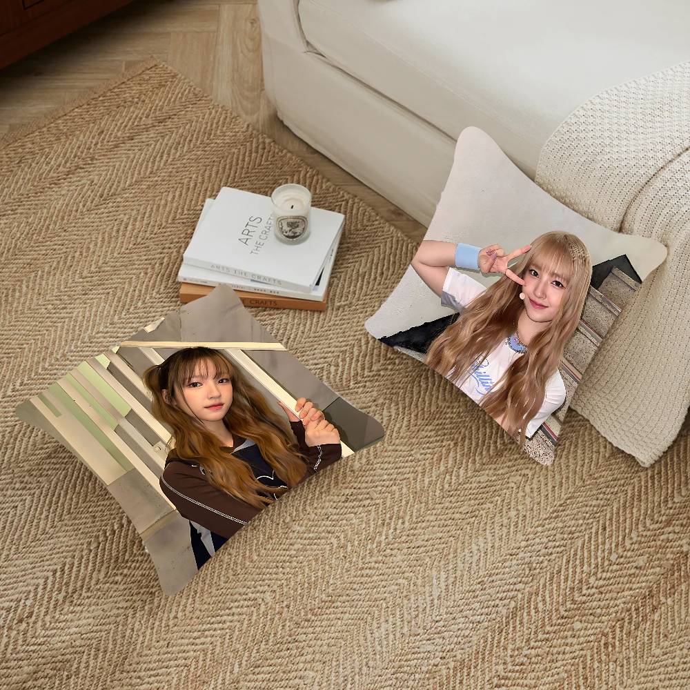 Sängerin Y-YUNHA Kissenbezug Toon Geschenk Kissenhülle Schlafzimmer Zuhause Sofa Stuhl Sitz Dekor Kissenbezug