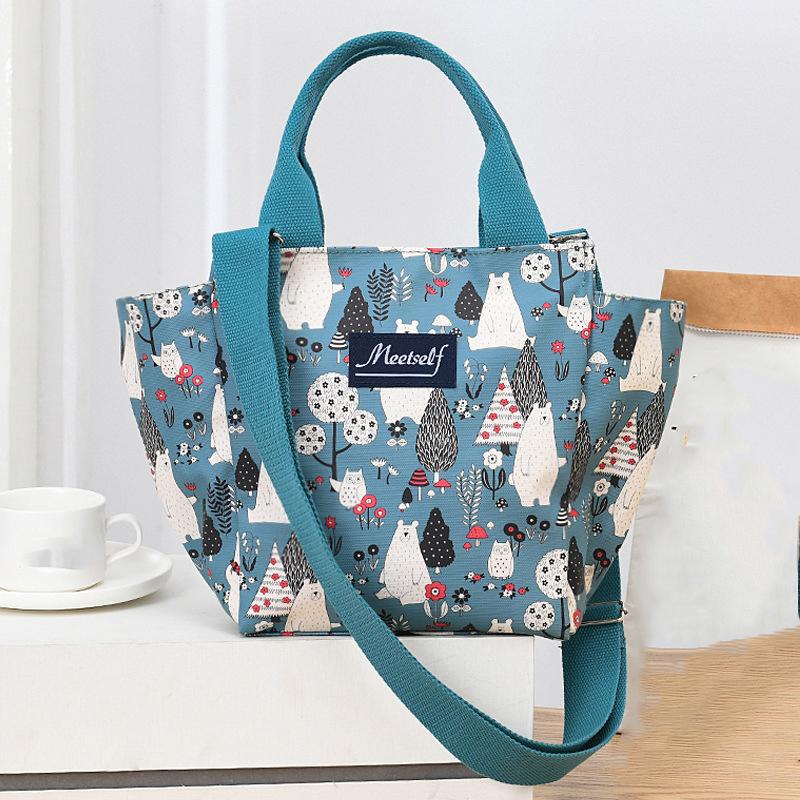 Large Capacity Waterproof Lunch Bag  Portable Shoulder Bag with Cartoon Animal Prints In Oxford Cloth  Storage Bag for Travel