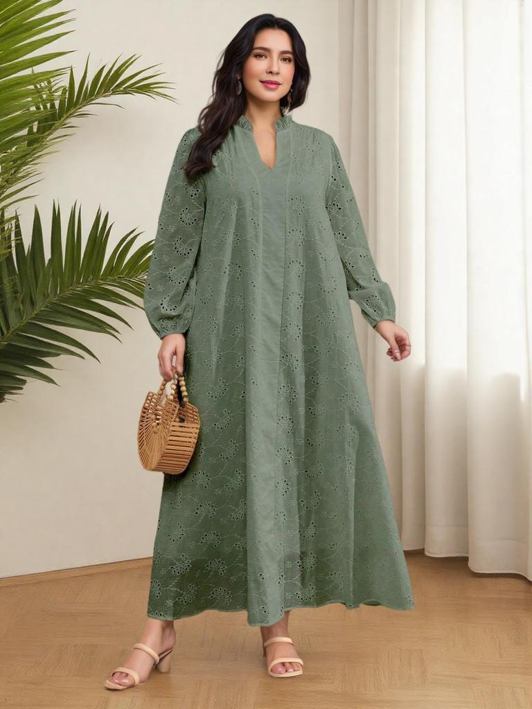 Autumn 2025 Middle Eastern Light Luxury Hollow Long Dress for Women