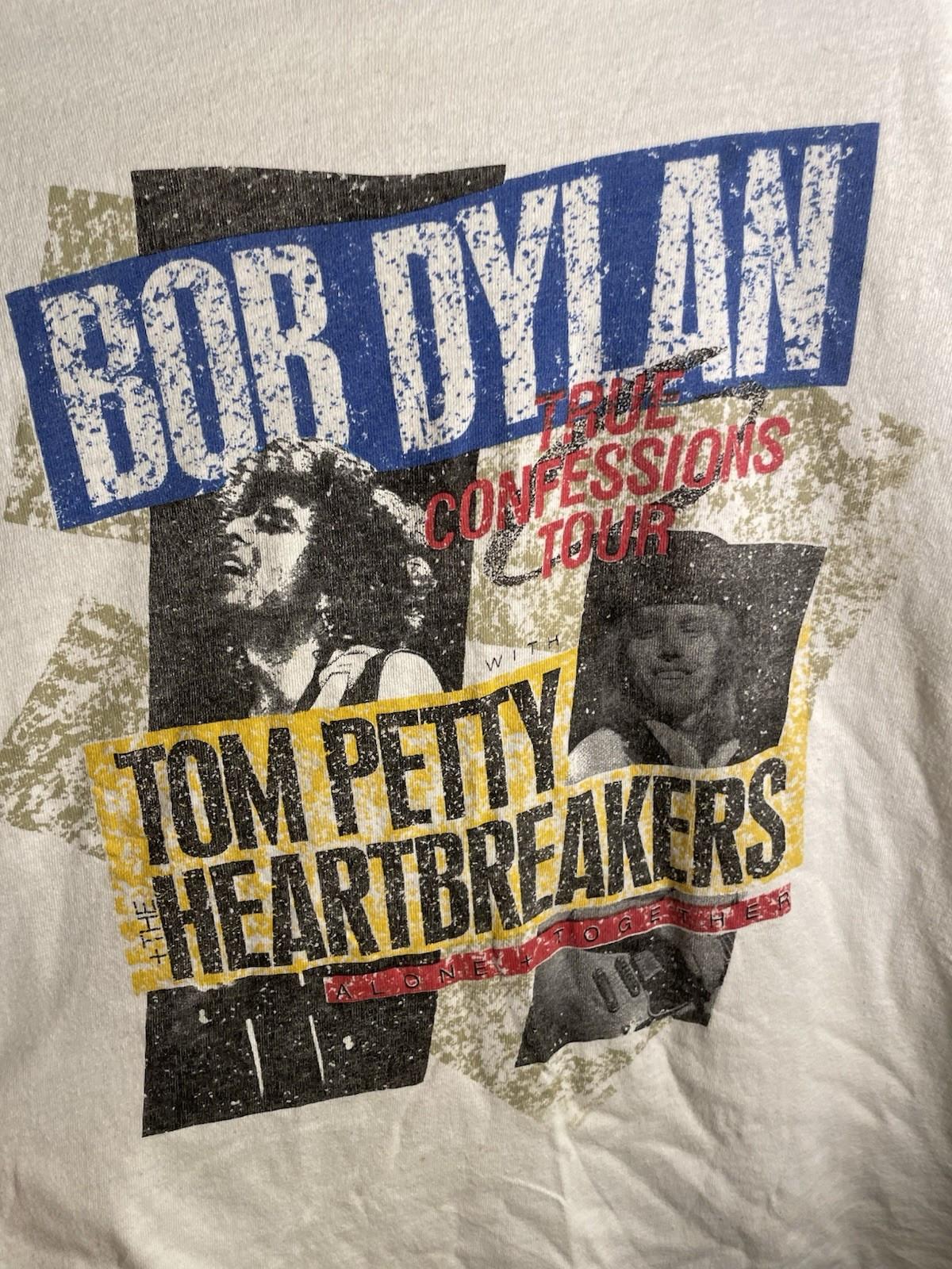 Dylan - TRUE Confessions Tour Unisex T-Shirt S