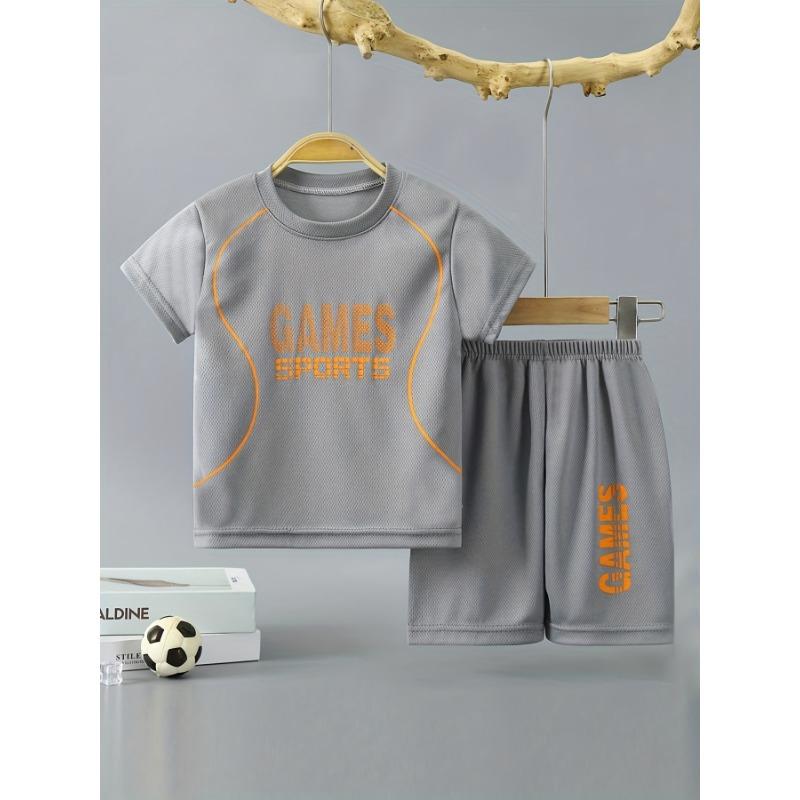 Boy's Quick-drying Outfit 2pcs, GAMES SPORTS Print T-shirt & Shorts Set, Kid's Clothes For Summer Outdoor Wear