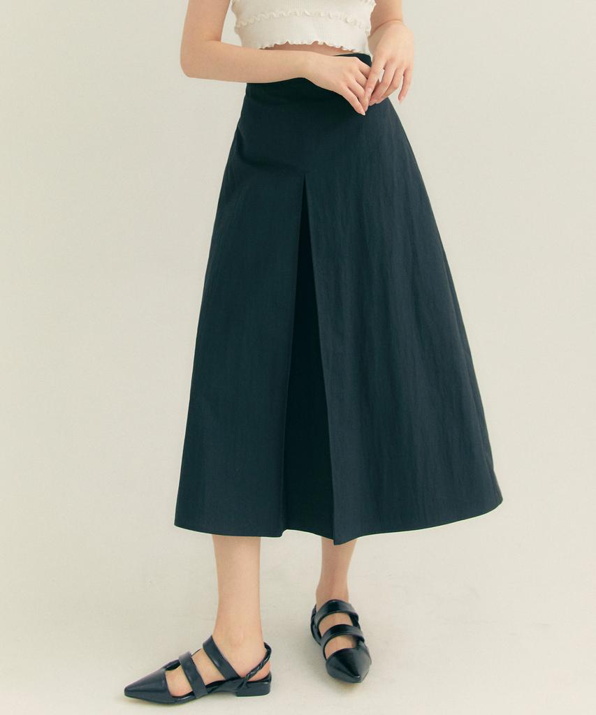 THEFRHT Cotton Pleated A-Line Long Skirt Black