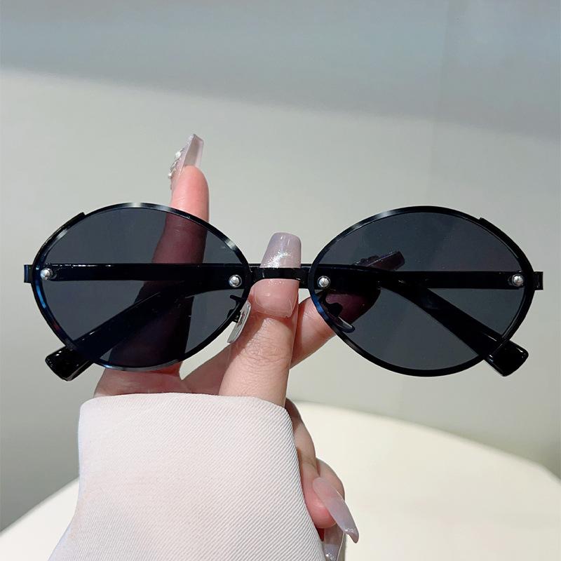 Metal oval frame fashion sunglasses personality punk trend versatile driving sunglasses