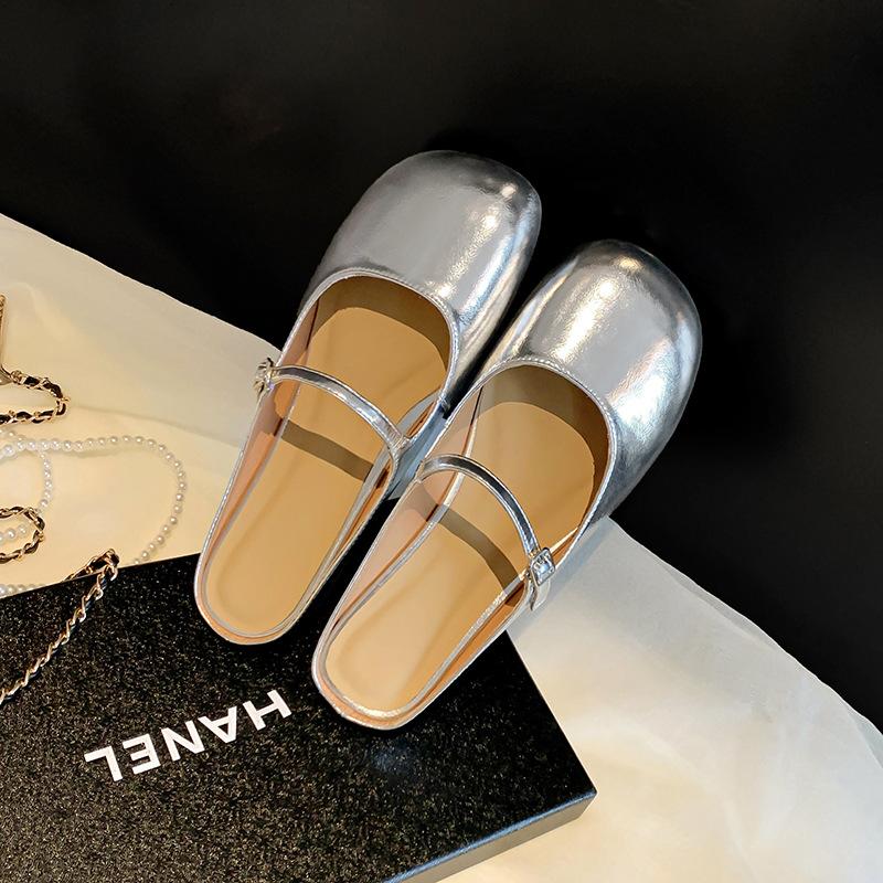 6.18 Leather Flat Shoes Bag Head Mary Jane Cool Flat Heel Drag Silver Slippers Women's Shoes Breathable Outside Summer