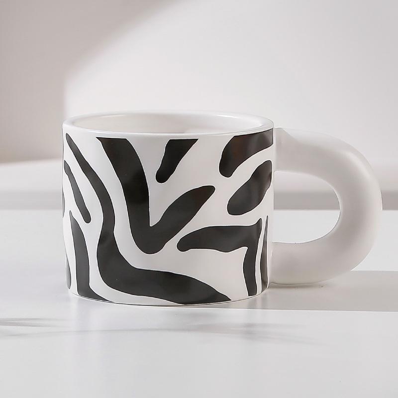 Light Luxury Mug, High-Value Cup, Gift Electroplated Ceramic Water Cup, Household With Lid Spoon, Office Coffee Cup