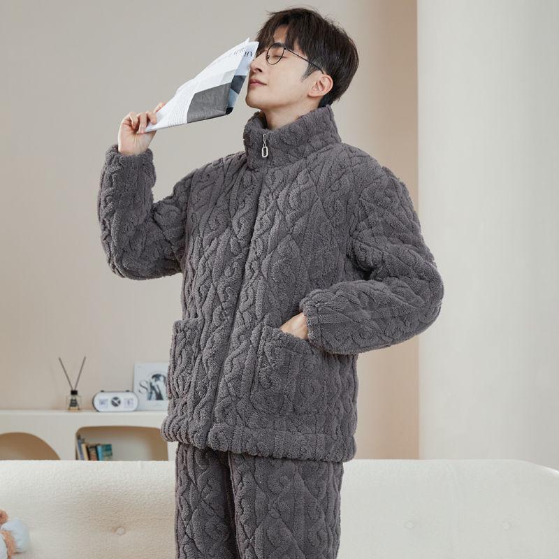 

Men s Three-Layer Quilted Fleece Pajama Set: Warm Flannel Winter Homewear for Indoor & Outdoor Use XXL (150-170 jin)