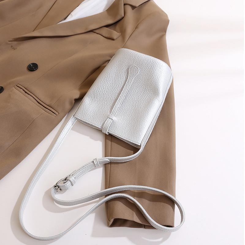 Ielgy Pearl Silver High-End Soft Leather Cross-Body All-Match Simple Ladies Mobile Phone Bag