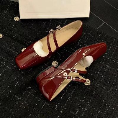 Frühling Herbst Frauen Doppel Schnalle Mary Schuhe Patent Leder Kleid Schuhe High Heels Pumps Retro Damen Schuh Schwarz Rot