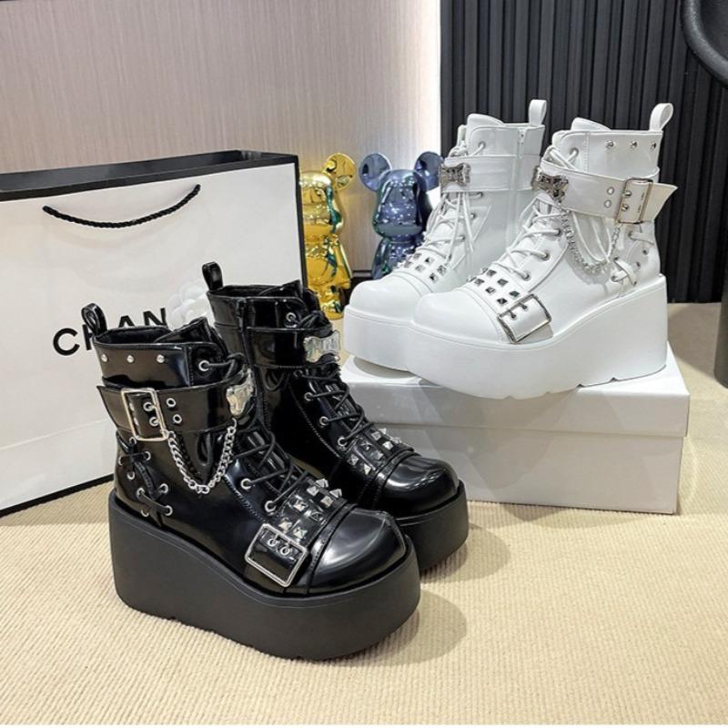 Fashion Women's Ankle Boots Fashion Platform Knight Short Boots Belt Buckle High Quality Thick Sole Leather Goth Women Boots Botas Mujer