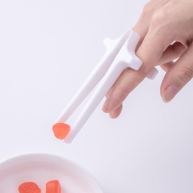 Creative Finger Food Clip Lazy Helper Chopsticks Game Playing Snacks No Mess Hand Chopsticks Finger Sleeve Food Clip