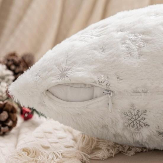 Throw Pillowcase Christmas Snowflake Printed Hidden Zipper Design Dust-proof Soft Comfortable Touch Plush Cushion Cover