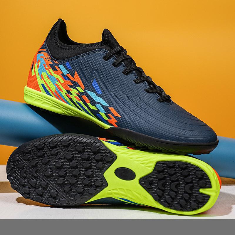 Foreign trade new football shoes men's broken nails AG long nails grass grass students youth training shoes professional competition
