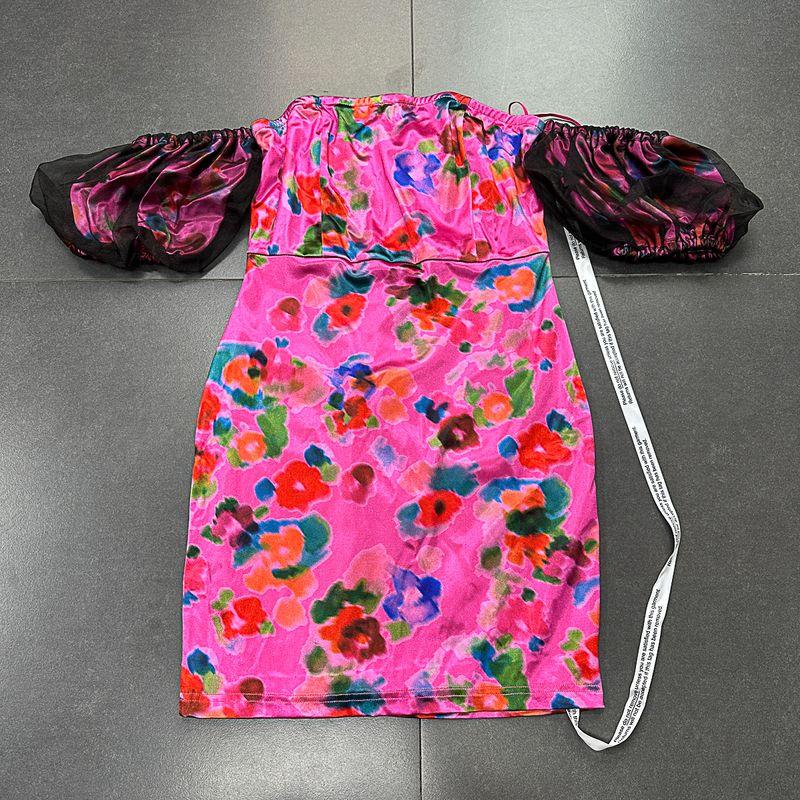 

Foreign Trade Order Satin Smooth Material Gyaru Fashionable Blooming Tube Top off-Shoulder Waist Hugging Puff sleeve Sexy dresses for women Women Pink Spotted Dress 12 yards