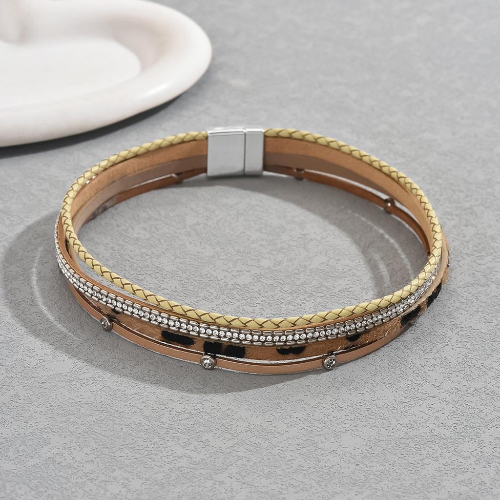 Light luxury fashion women's bracelet personalized diamond beaded bracelet versatile simple multi-layer design versatile jewelry
