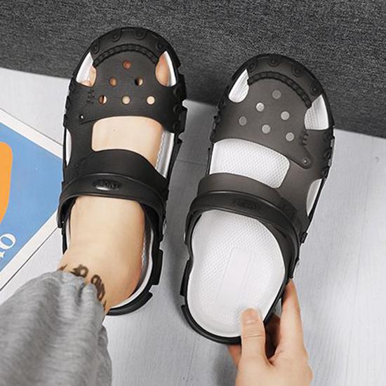 Cave Shoes for Men, Sandals for Summer Fashion, Breathable Beach Shoes for Outdoor Wear, Dual-purpose Sandals with Men's Toe Caps, Slippers