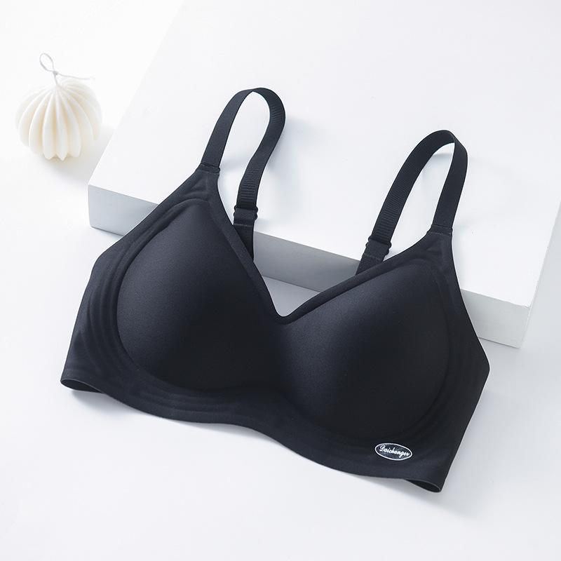 

Glossy jelly strip soft support no steel ring comfortable fixed cup bra cover gathered without marks 2xl（ 67.5-75kg ） чорний