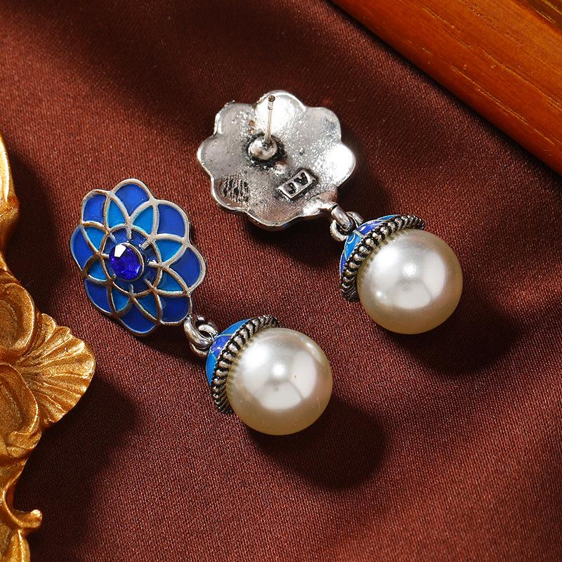 Bohemian Pearl & Flower Stud Earrings - European/American Fashion Jewelry