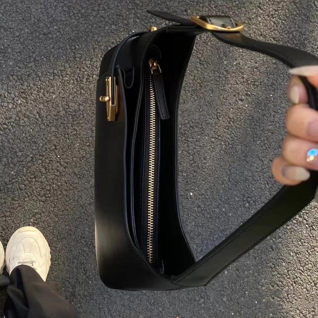 Light Luxury Women's Bags, Trendy Underarm Bags, High-end Design, Fashionable Single-shoulder Motorcycle Bags, Versatile Handbags and Small Bags