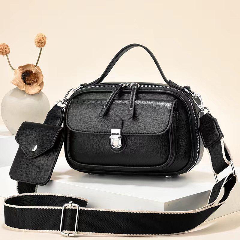 

Весенне-летняя новая многофункциональная многосекционная женская сумка из мягкой кожи, маленькая, ароматная, модная, портативная, на плечо 22*9*14 чёрный