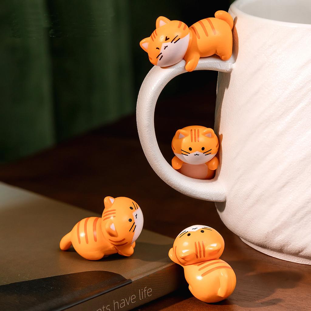 8Pcs Micro Landscape Kawaii Cats Desktop Car Central Control Small Cats Decor Miniatures Gift Home Garden Bonsai Decors