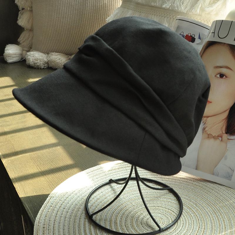 Damen Frühling/Sommer Koreanischer Stil Entenschnabel Baskenmütze: Retro Plissee Fischerhut mit kleiner Krempe für trendige Urlaubskleidung.