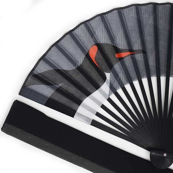 Kimono Fabric Fan and Fan Case Dyed Penguin 22cm [Stylish Iroha] Men's Fan, Set, Frame, Design, (Black)