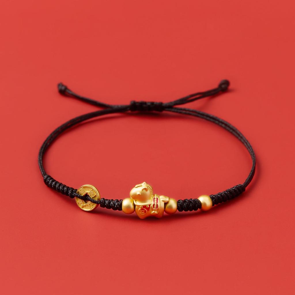 2026 Year of the Horse Red String Bracelet, Handmade Ethnic Style Hand Rope, New Year Charm for Good Fortune.