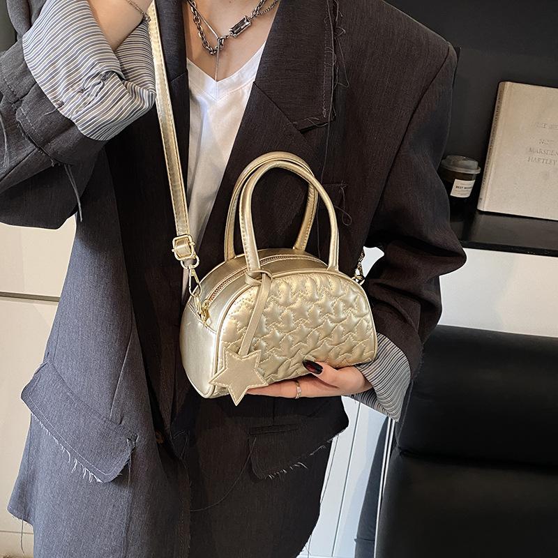 Handbag Women's New Versatile Messenger Bag Casual Commuter Shoulder Bag