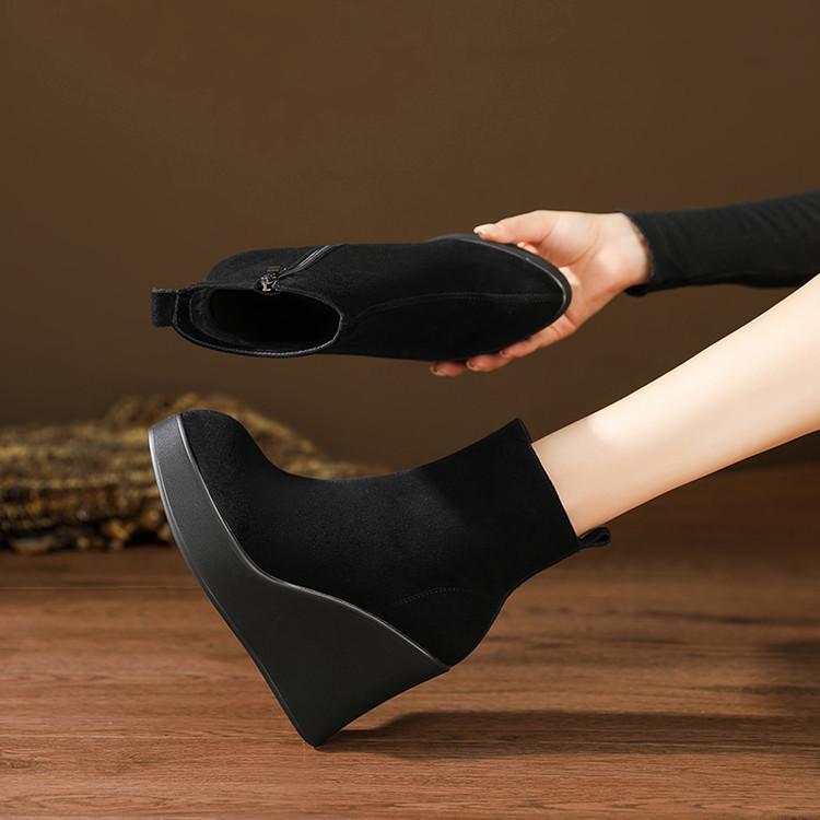 10Cm leather wedge heel short boots 2025 autumn and winter new small thick bottom side zipper super high heel pointed thin boots