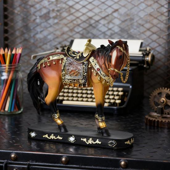 Retro Horse Statue Desktop Artistic Horse Figurine with Base Golden Painted Resin Horse Sculpture