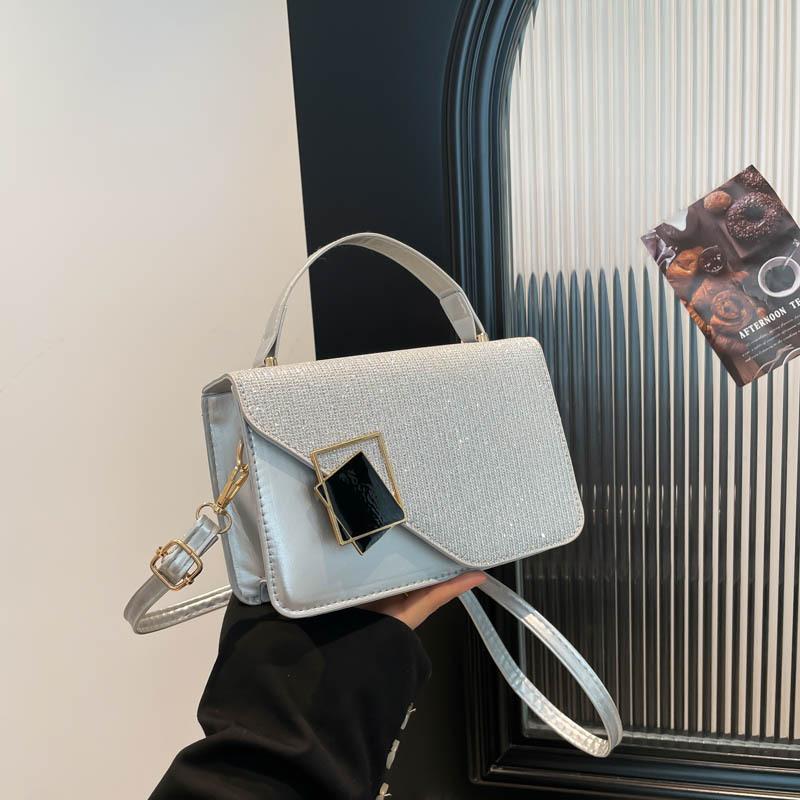 Fashion shoulder messenger bag, beautiful texture, textured bag 2025 new trendy women's bag, handbag, small square bag