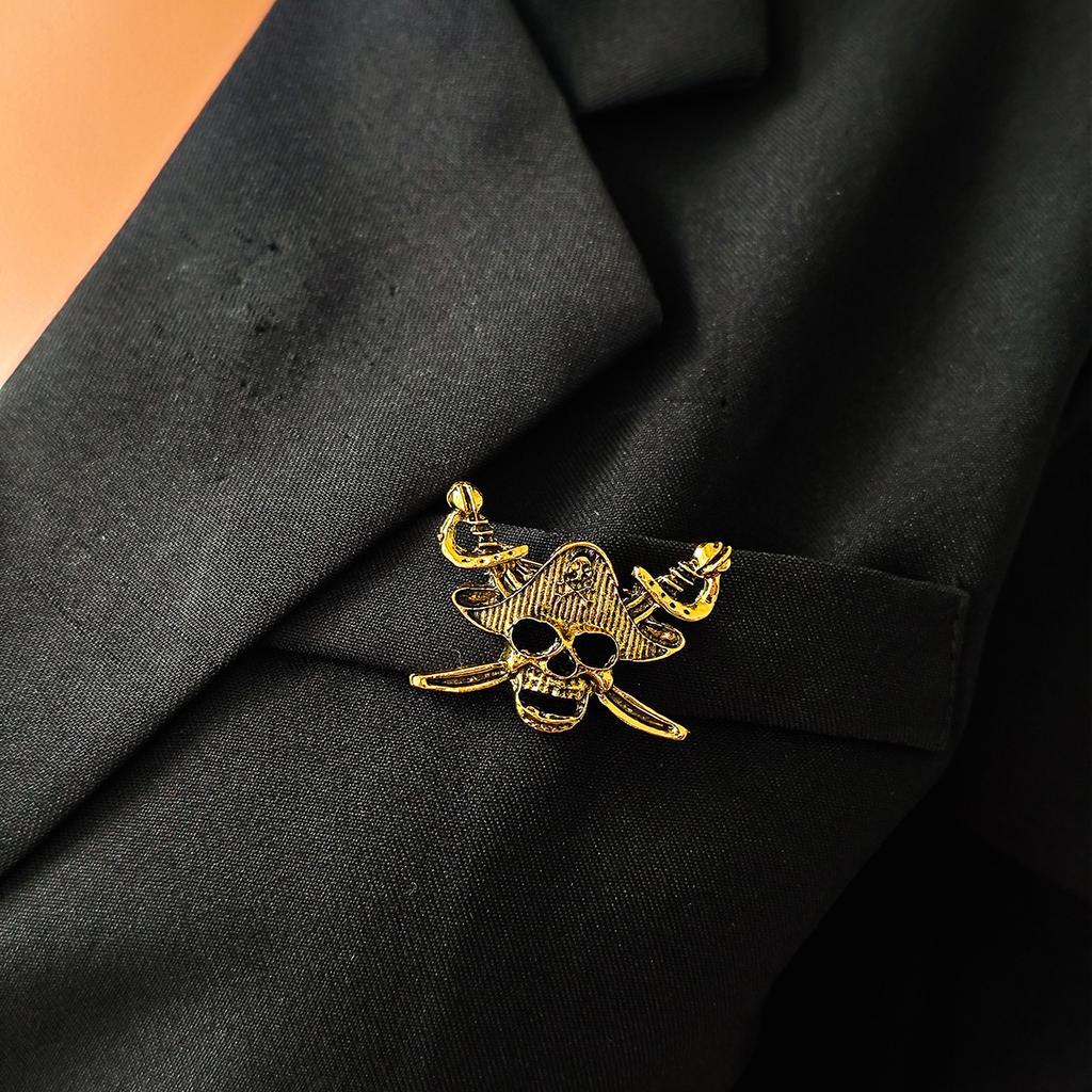 Personalisierte mit Diamanten besetzte Metallbrosche Kragenstift Kollektion, High-End Anti-Licht Blume Schmetterling Krone Brosche