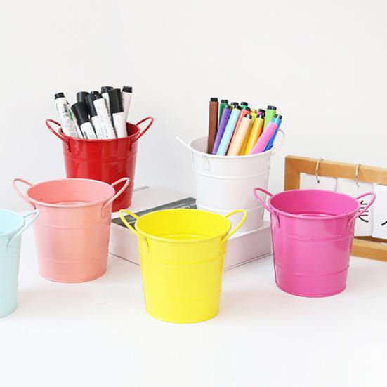 Huaqianguhh Creative Iron Pen Holder, Rustic Desk Organizer for Office, Metal Pencil Cup Makeup Brushes, Small Storage Bucket Office And Home Use
