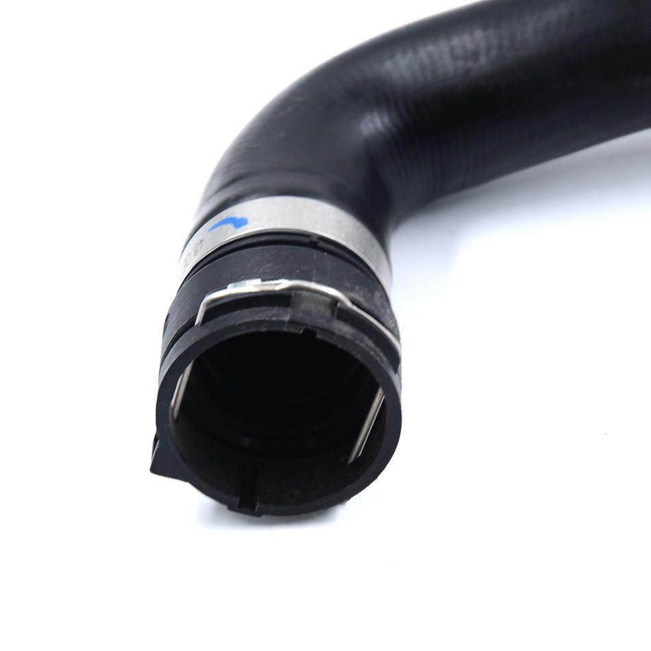 BMW E83 Radiator Water Hose 17123413819