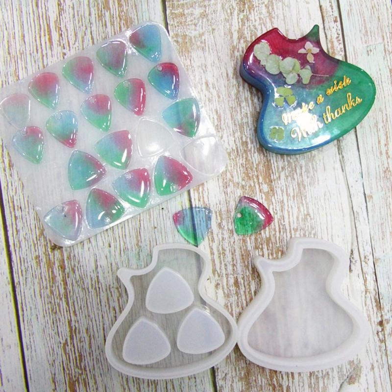 Gitarrenplektrum Harzform Geometrische Dreieckige Plektrumform Gitarrenplektrum Halter Box Silikonform für Epoxidguss DIY C