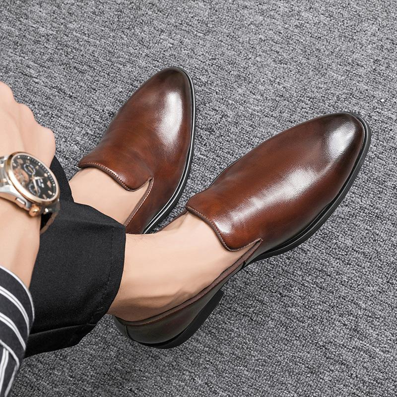 New 2024 Men Summer Stylish Leather Moccasins Slip On Pointed Toe Shoes Black Brown Comfortable Men Loafers Shoes