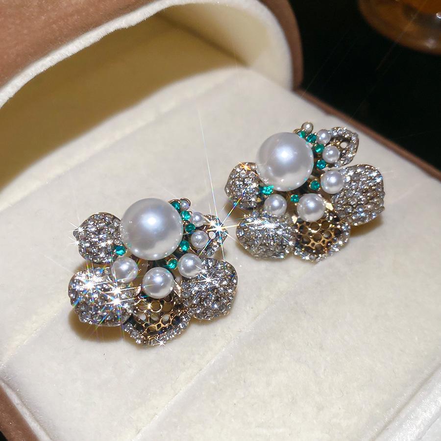 Silver Needle Vintage Rhinestone and Pearl Geometric Floral Stud Earrings