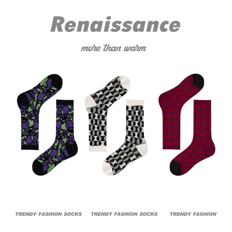 3 Pairs of Female Spring and Autumn  New Trend Retro Tube Socks