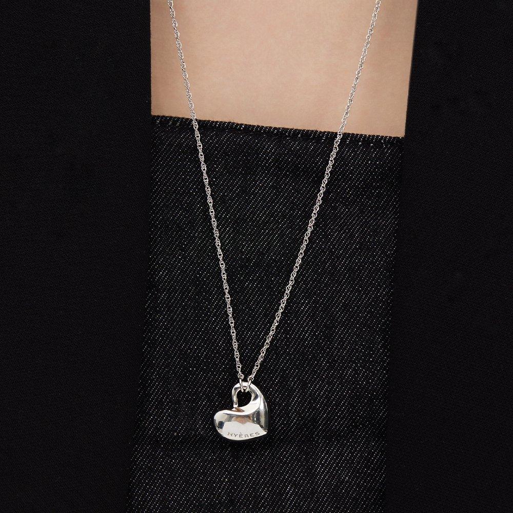 

Pebble Heart Silver (W) Necklace M Hl6N53609W9700