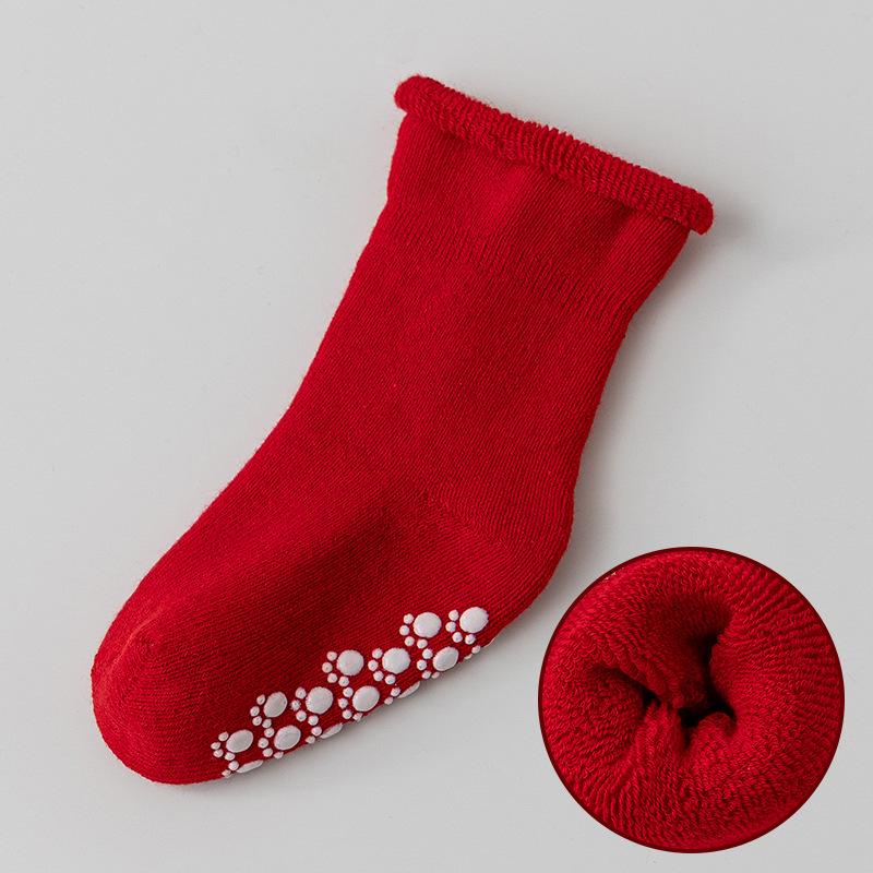 

Червоні шкарпетки з гребінної бавовни для новонароджених та малюків: Малий/Середній, На всі сезони M (~1-3 Years)