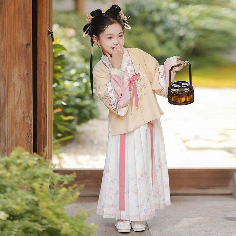 Autumn Hanfu: Girls' Three-Piece Ming Dynasty Costume Set - Fairy Princess Dress for Performances