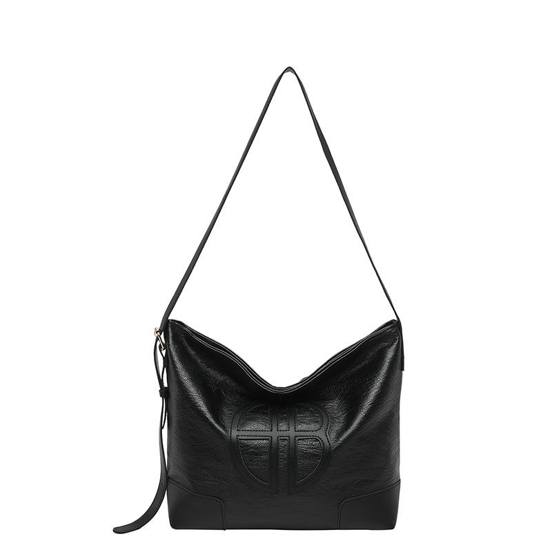 Tote Bag Retro and Simple, Large Capacity, Commuter Single Shoulder Crossbody Bag
