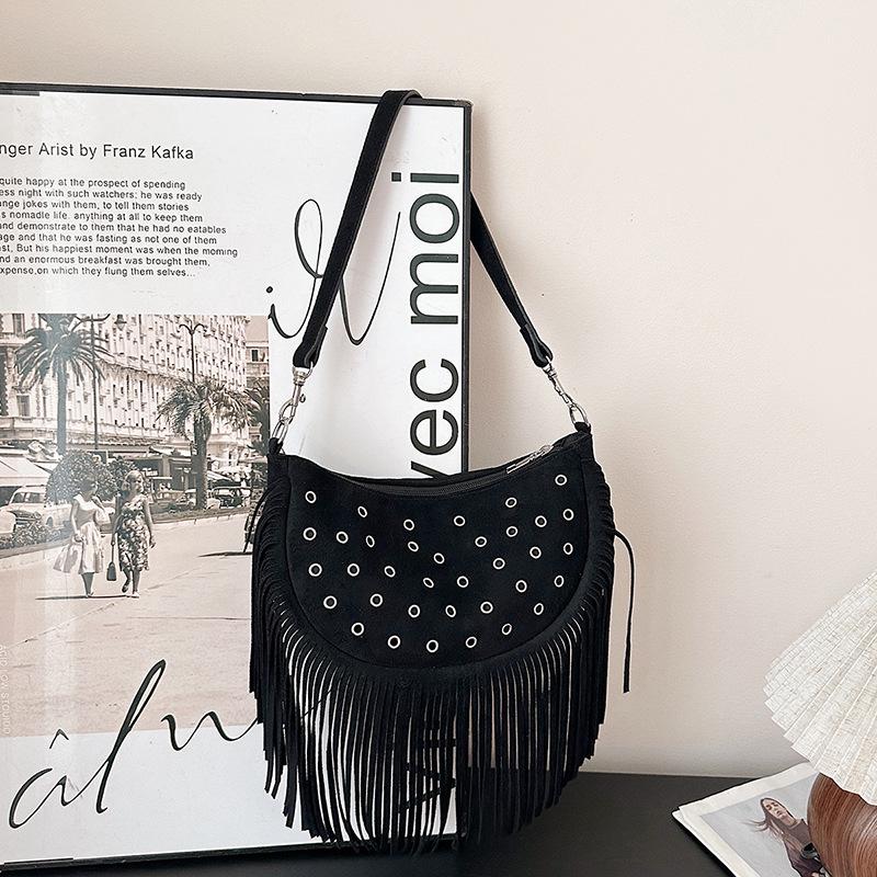 2025 Retro Suede Fringe Rivet Shoulder Bag for Women - Light Luxury Western Style