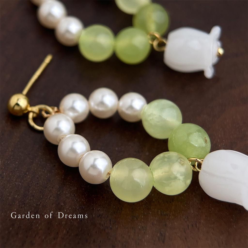 Handmade Glass Pearl Lily Flower Earrings - Elegant, Fresh, and Stylish for Women