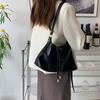 Commuter Tote Bag with Fashionable Texture, Simple Bag, Women's Niche Design, Soft Single Shoulder Crossbody Bag