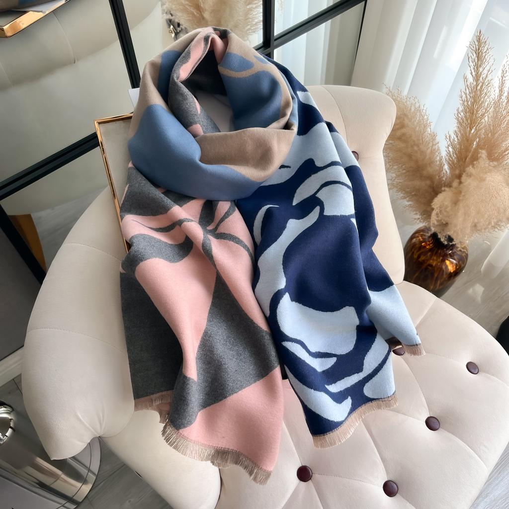 Women Winter Scarf  Luxury Design Floral Autumn Cashmere Scarves Thick Warm Ady Wrap Shawl Pashmina Female Poncho